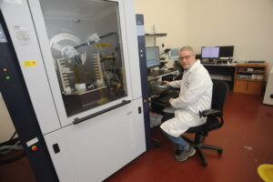 Regis uses X-Ray Powder Diffraction (XRPD) to determine solid form polymorph 